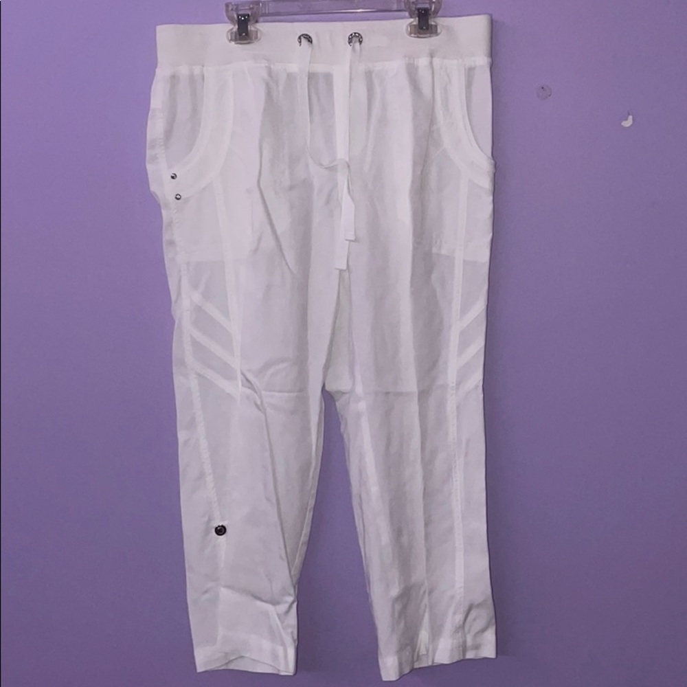 White Capri Pants